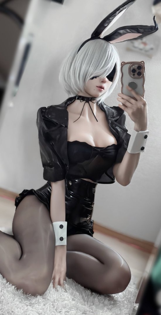 Bộ ảnh Cosplay 2B khiến cộng đồng game thủ đứng ngồi không yên Small202408111121023951-17234537824651306029934