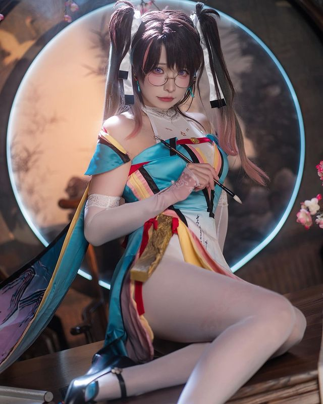 hiện - Xuất hiện bộ ảnh cosplay sớm của Zhezhi  Photo-1723904104352-1723904104515798358719