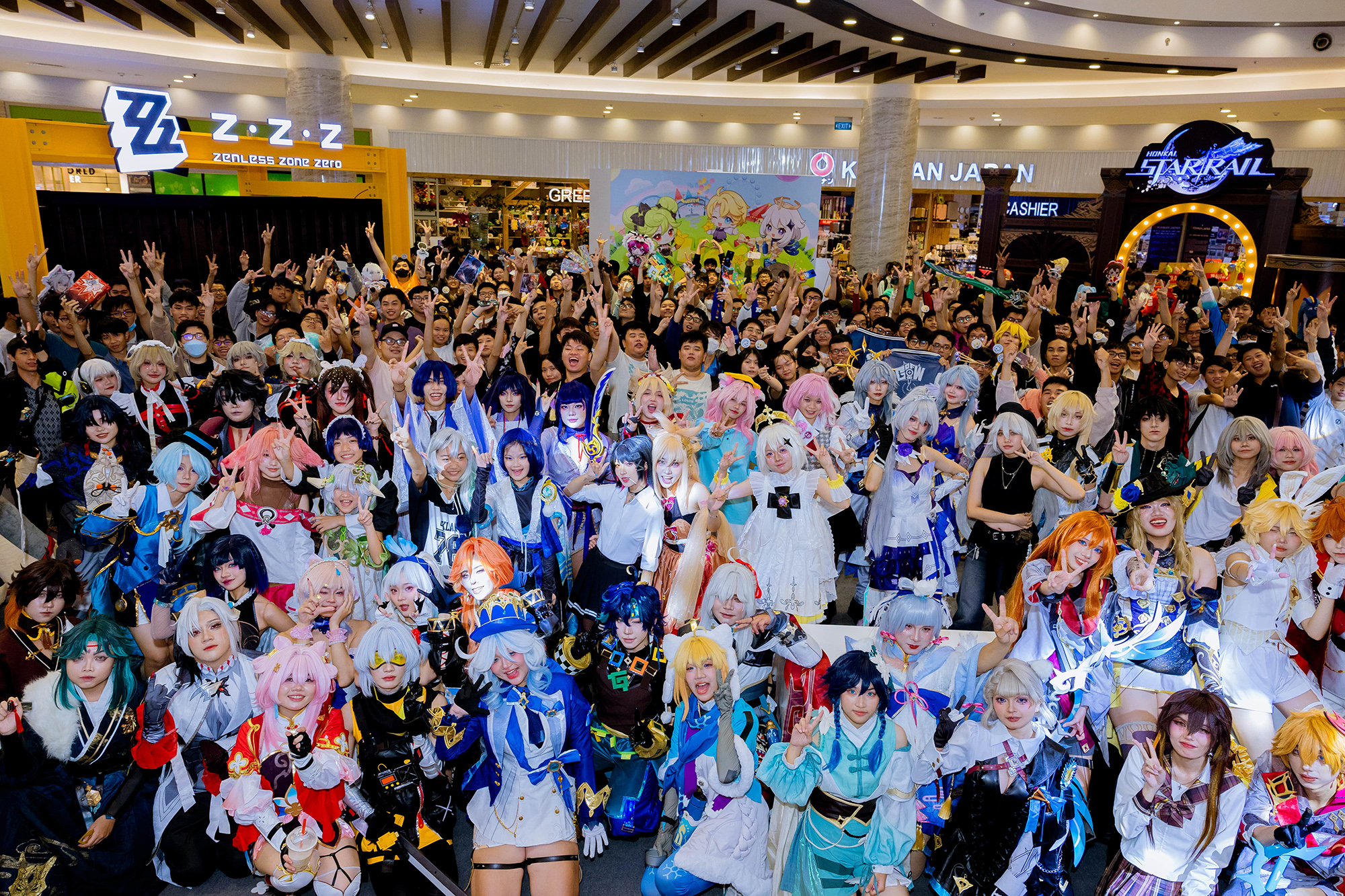 HoYo FEST 2024 thu hút hàng chục nghìn người hâm mộ cuồng nhiệt trên khắp Đông Nam Á - Ảnh 1. HoYo FEST 2024 thu hút hàng chục nghìn người hâm mộ cuồng nhiệt trên khắp Đông Nam Á - Ảnh 1.