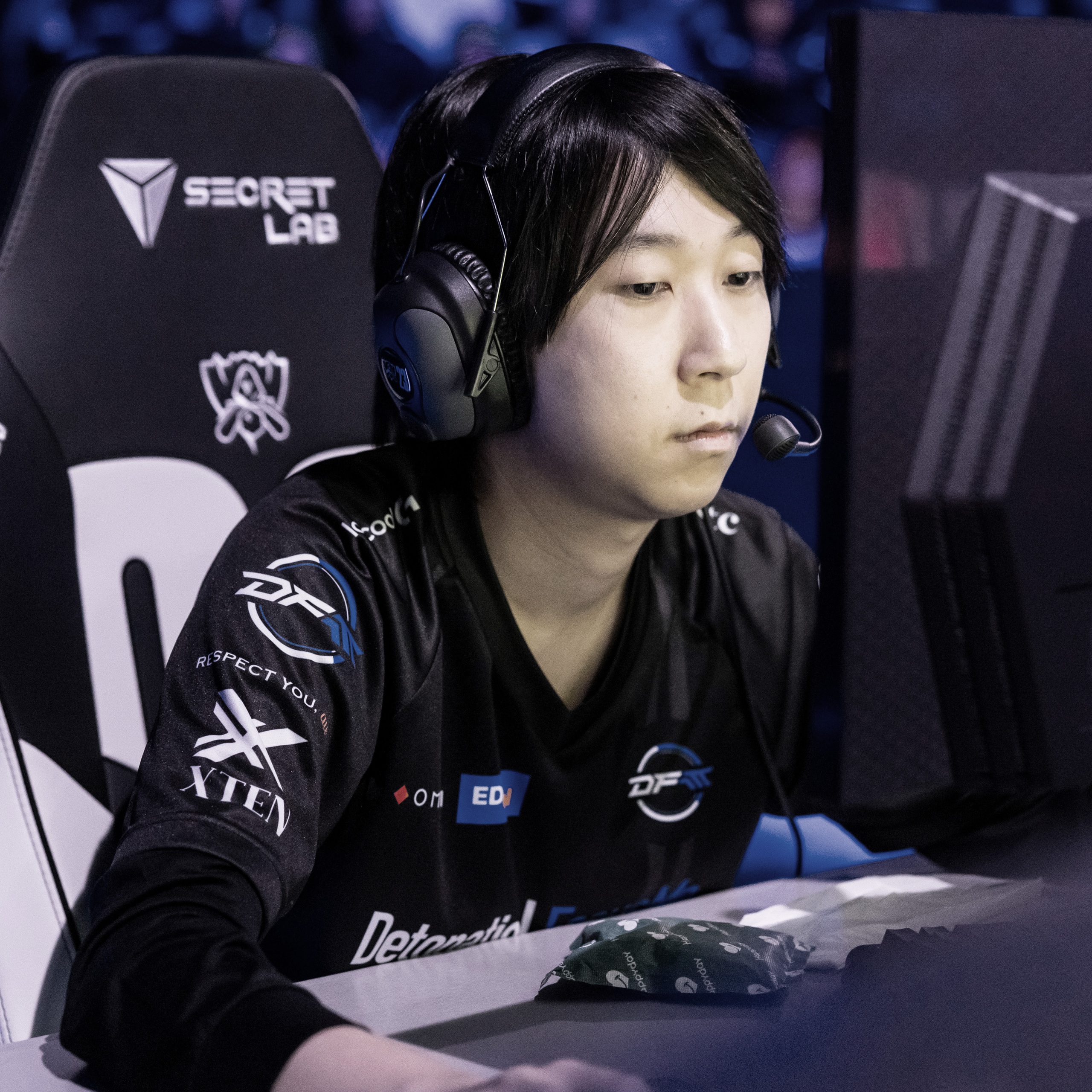 Nhưng DFM đã không thể lọt vào Chung kết thế giới lần đầu tiên kể từ năm 2020. Nhưng DFM đã không thể lọt vào Chung kết thế giới lần đầu tiên kể từ năm 2020.