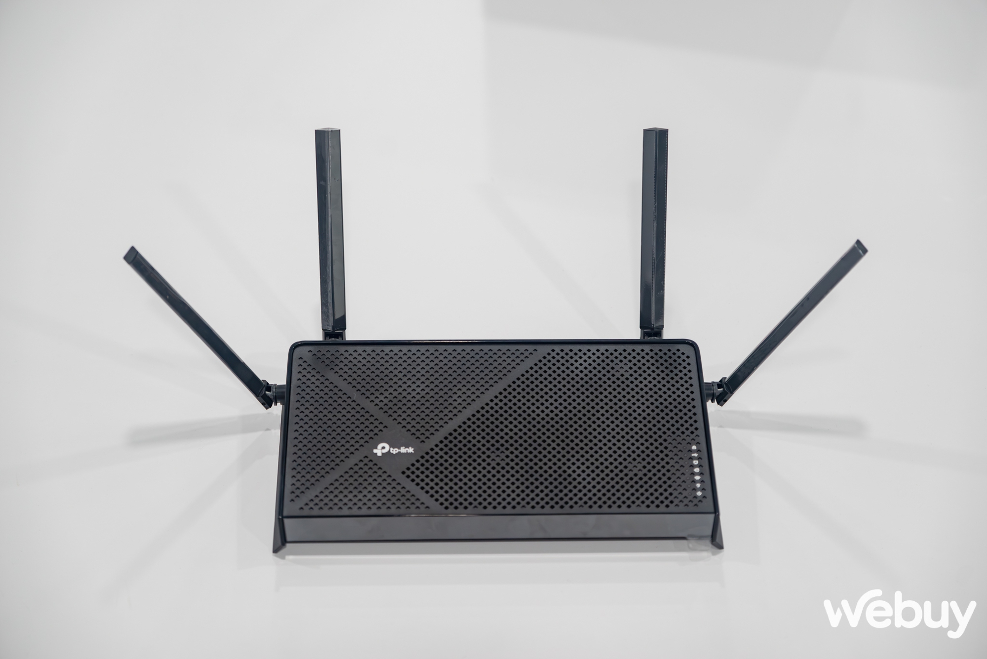 TP-Link ra mắt router hỗ trợ Wi-Fi 7 đầu tiên tại Việt Nam: Băng thông tốc độ cao lên tới 3.6 Gbps, giá gần 2.6 triệu đồng- Ảnh 9. TP-Link ra mắt router hỗ trợ Wi-Fi 7 đầu tiên tại Việt Nam: Băng thông tốc độ cao lên tới 3.6 Gbps, giá gần 2.6 triệu đồng- Ảnh 9.