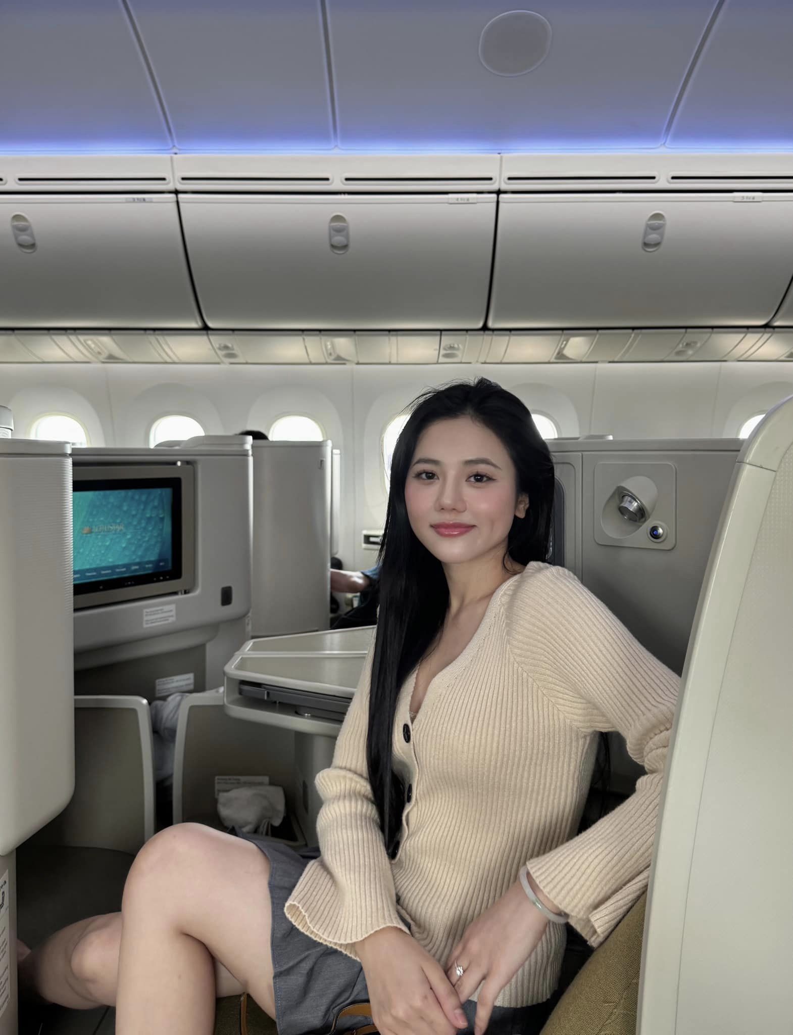 Fan nghi ngờ Xemesis đang hẹn hò "riêng tư" Với hot girl Pickleball, danh tính gái xinh không còn xa lạ nữa! - Ảnh 9. Fan nghi ngờ Xemesis đang hẹn hò "riêng tư" Với hot girl Pickleball, danh tính gái xinh không còn xa lạ nữa! - Ảnh 9.