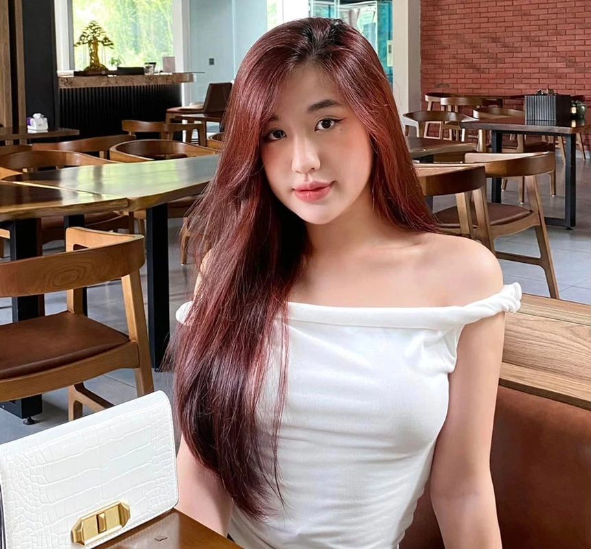 Đột nhiên đang trốn, Seraphine ở đó 