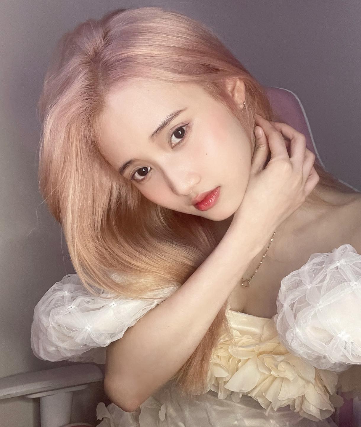 Từng nổi tiếng nhờ chú thích "nhạy cảm" và thích thể hiện "linh hồn"Nữ streamer giờ đã thay đổi 180 độ - Ảnh 1.