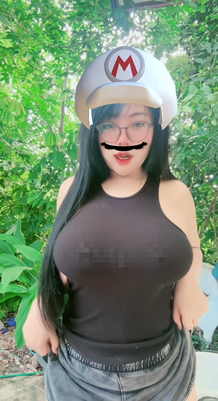 đỉnh - Cosplay sao nữ "Tuyệt đỉnh Kungfu", hot girl khoe trọn tâm hồn bức thở Edit-screenshot-2024-09-05-101425-17255085145961701686789