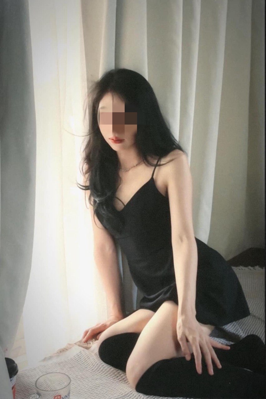 Hết khoe diện mạo sexy, cựu YouTuber Thơ Ng hé lộ nâng cấp vòng 1 Photo-1725700596378-1725700597372319483201