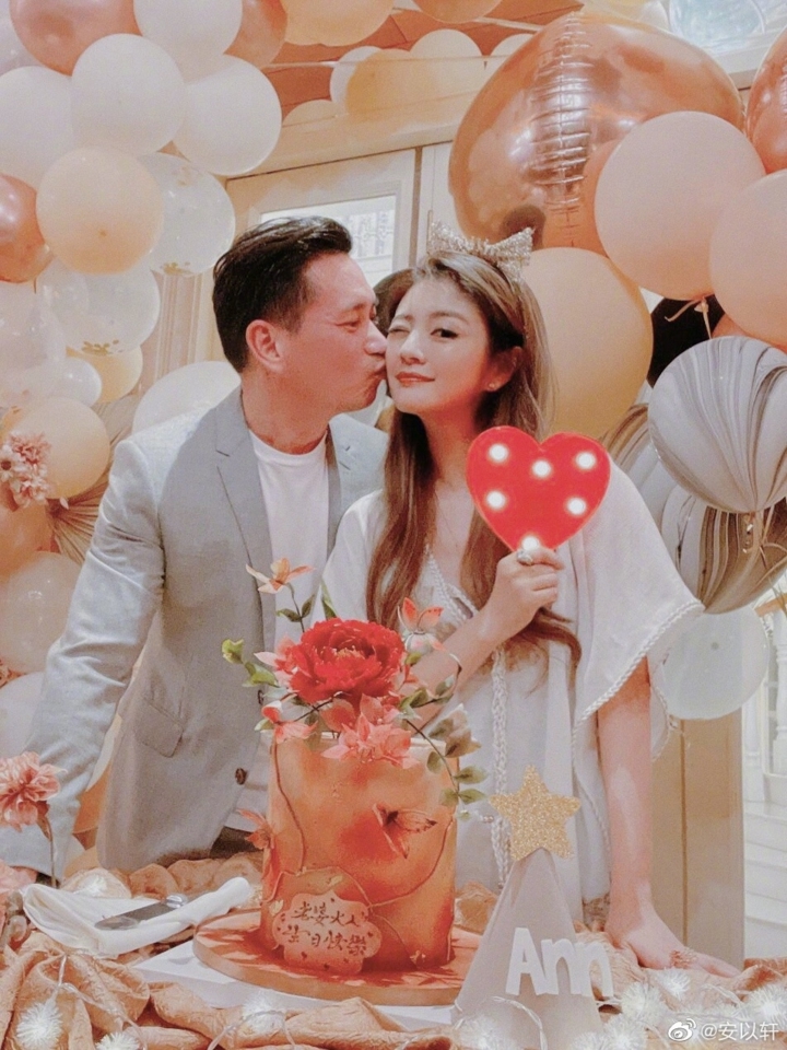 Góc khuất cưới đại gia nhưng như Góc khuất cưới đại gia nhưng như
