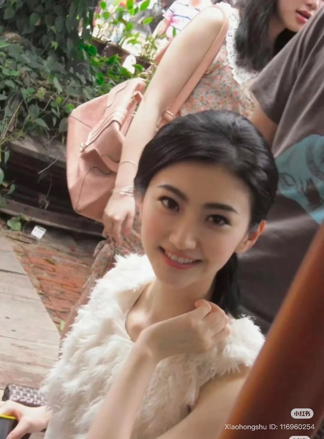 Nếu thế gian chỉ còn bóng đêm thì mỹ nhân này là ánh sáng: Nhan sắc đỉnh body nuột, định nghĩa của 2 từ hoàn mỹ- Ảnh 5. Nếu thế gian chỉ còn bóng đêm thì mỹ nhân này là ánh sáng: Nhan sắc đỉnh body nuột, định nghĩa của 2 từ hoàn mỹ- Ảnh 5.