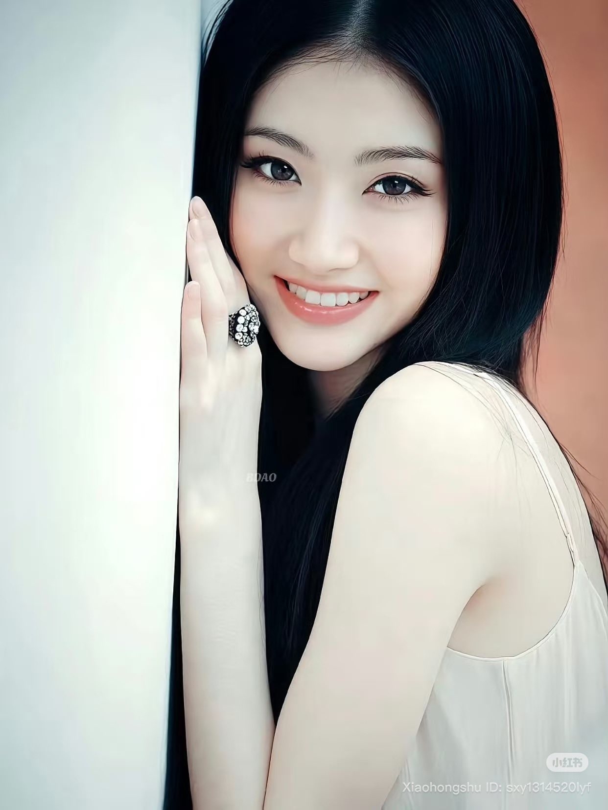 Nếu thế gian chỉ còn bóng đêm thì mỹ nhân này là ánh sáng: Nhan sắc đỉnh body nuột, định nghĩa của 2 từ hoàn mỹ- Ảnh 1. Nếu thế gian chỉ còn bóng đêm thì mỹ nhân này là ánh sáng: Nhan sắc đỉnh body nuột, định nghĩa của 2 từ hoàn mỹ- Ảnh 1.