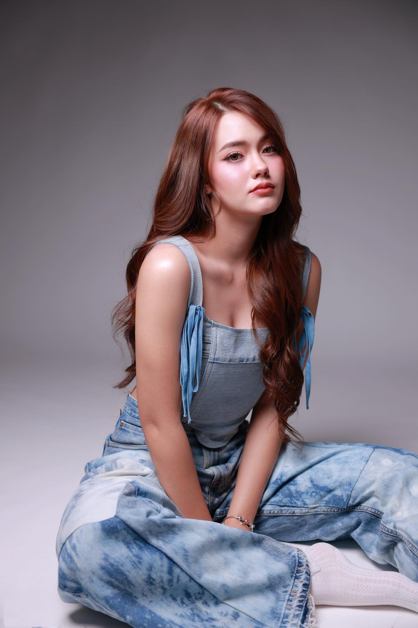 Chỉ cần lên đồ gợi cảm là mỹ nhân này khiến vạn người say mê: Đẹp không để đâu cho hết, sợ lụy đừng dính vào- Ảnh 2. Chỉ cần lên đồ gợi cảm là mỹ nhân này khiến vạn người say mê: Đẹp không để đâu cho hết, sợ lụy đừng dính vào- Ảnh 2.