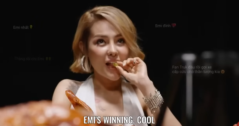 Cảnh nóng 1 phút phản cảm của Ngân 98- Ảnh 2.