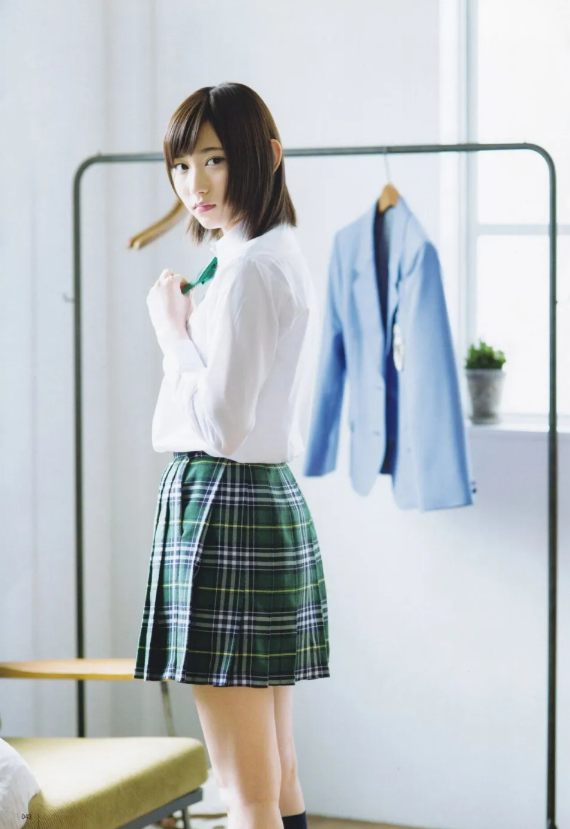 "Sao nhí một thời" bỏ nghề đi làm tiếp viên quán rượu- Ảnh 5. "Sao nhí một thời" bỏ nghề đi làm tiếp viên quán rượu- Ảnh 5.