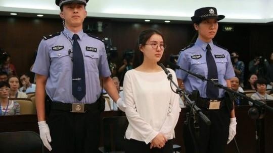 Sao nữ 9X bị bắt vì sản xuất thuốc giảm cân chứa chất cấm lộ thêm tội bán dâm- Ảnh 3.