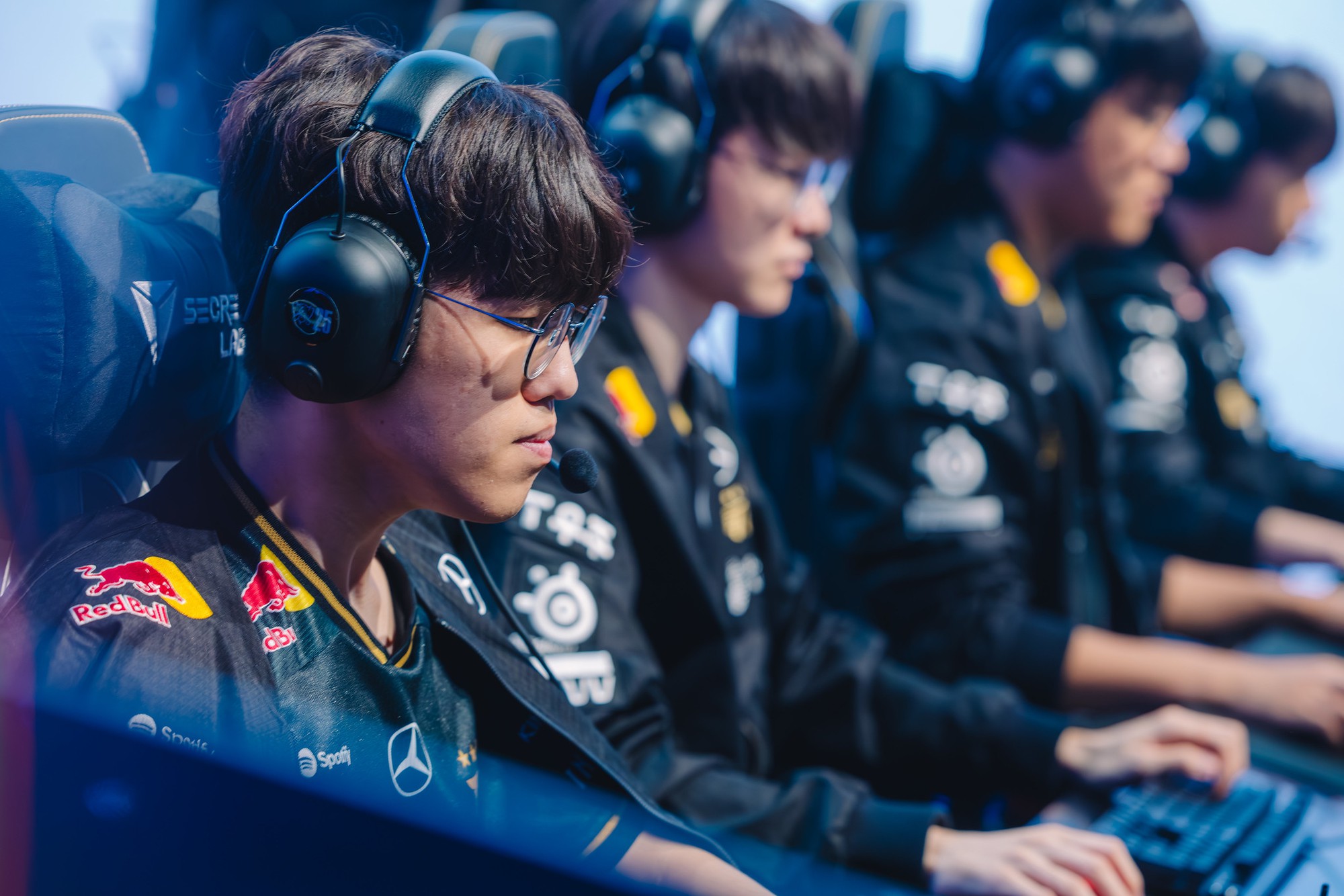 Đặc điểm hấp dẫn của T1 lại đang khiến chính fan lo ngại tại CKTG 2025- Ảnh 2. Đặc điểm hấp dẫn của T1 lại đang khiến chính fan lo ngại tại CKTG 2025- Ảnh 2.