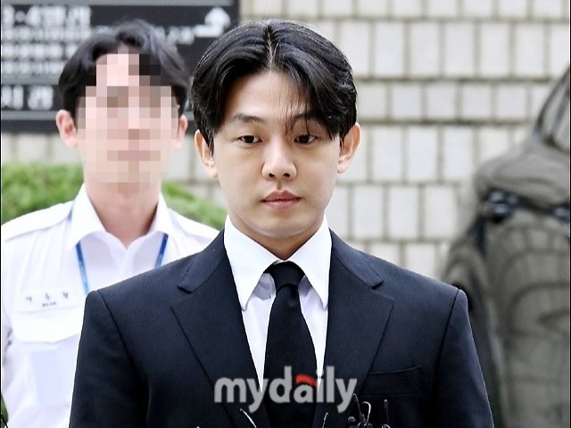 Nữ diễn viên 9X bị bắt sau 6 lần phát hiện dùng ma túy- Ảnh 4. Nữ diễn viên 9X bị bắt sau 6 lần phát hiện dùng ma túy- Ảnh 4.