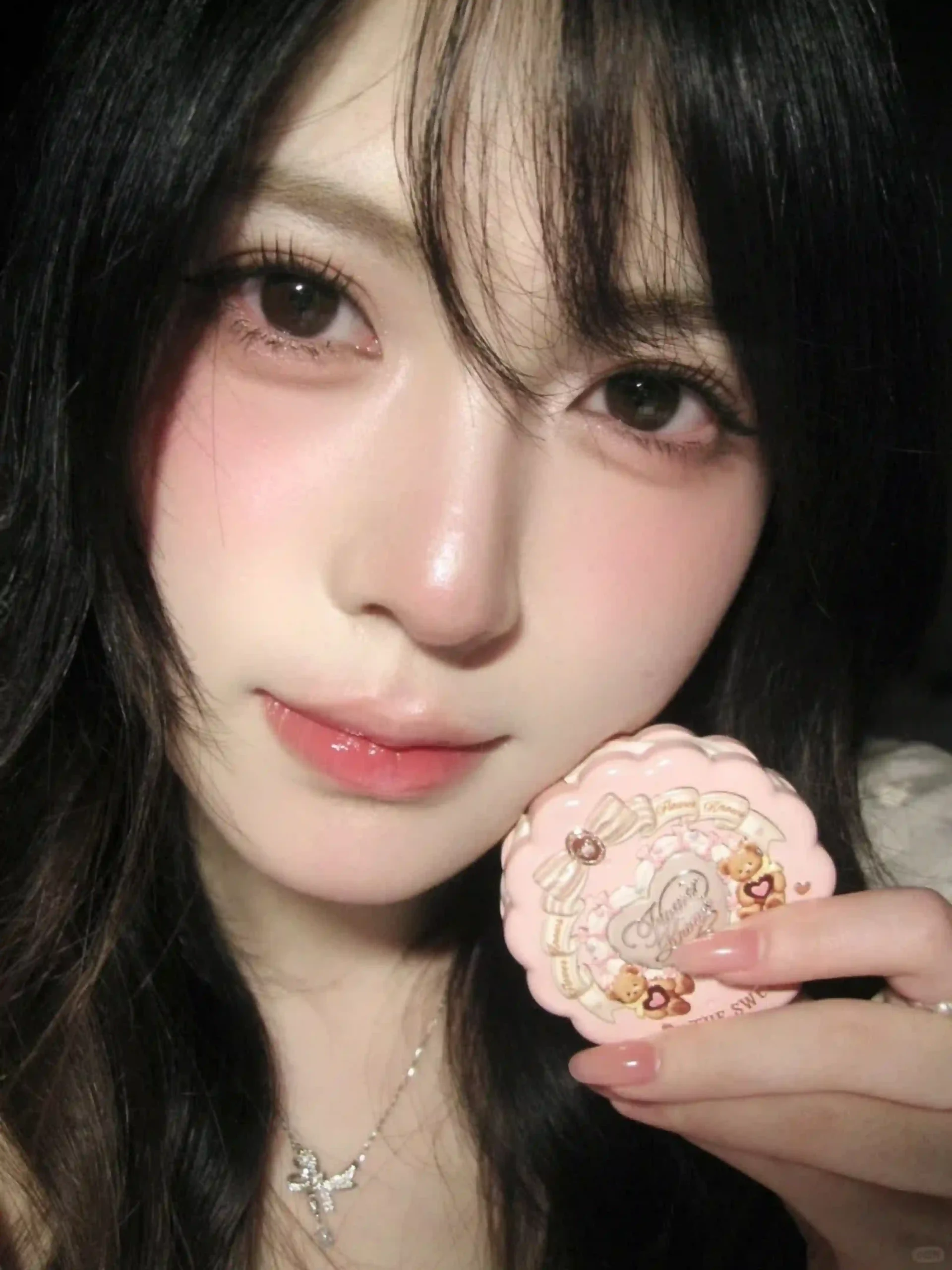 Thấu hiểu đam mê của chồng, nữ coser tái hiện Yae Miko làm quà tiễn anh đi lính- Ảnh 3. Thấu hiểu đam mê của chồng, nữ coser tái hiện Yae Miko làm quà tiễn anh đi lính- Ảnh 3.