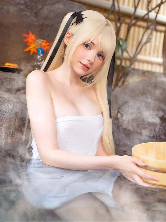 photo-1760804070375 photo-1760804070375