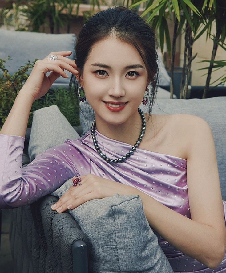 Mỹ nhân 1999 nổi tiếng nhất Trung Quốc hiện tại- Ảnh 20. Mỹ nhân 1999 nổi tiếng nhất Trung Quốc hiện tại- Ảnh 20.