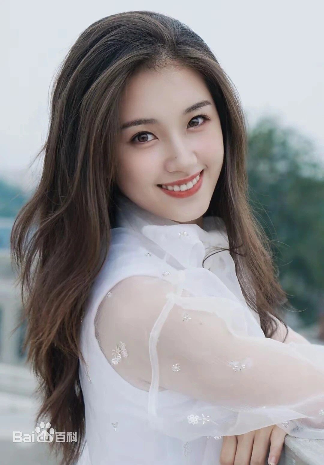 Mỹ nhân 1999 nổi tiếng nhất Trung Quốc hiện tại- Ảnh 6. Mỹ nhân 1999 nổi tiếng nhất Trung Quốc hiện tại- Ảnh 6.