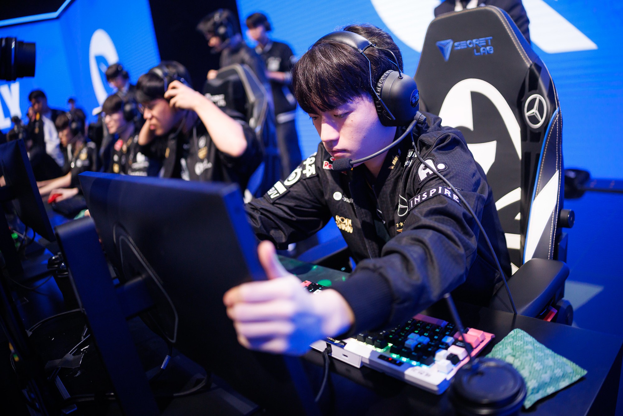 Một thống kê bất ngờ của T1 tại CKTG 2025- Ảnh 3. Một thống kê bất ngờ của T1 tại CKTG 2025- Ảnh 3.