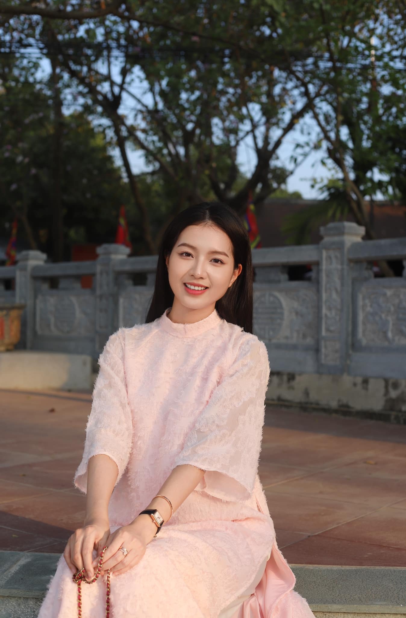 Việt Nam có 1 mỹ nhân giống cả tá sao Trung Quốc: Đẹp tựa Lưu Diệc Phi, hao hao Vương Sở Nhiên, ăn đứt Lý Thấm- Ảnh 17.