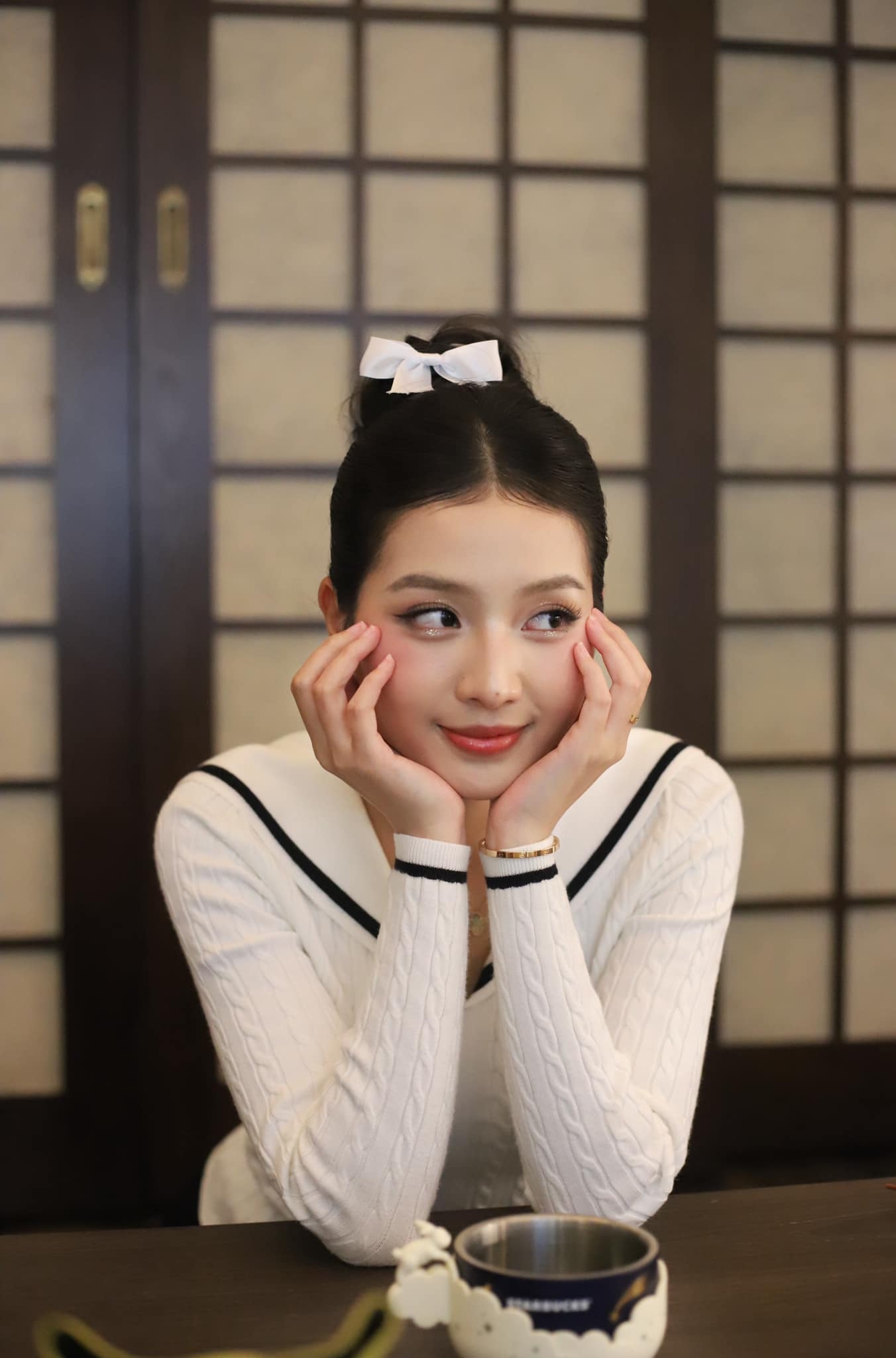 Việt Nam có 1 mỹ nhân giống cả tá sao Trung Quốc: Đẹp tựa Lưu Diệc Phi, hao hao Vương Sở Nhiên, ăn đứt Lý Thấm- Ảnh 18.