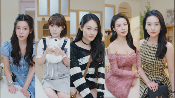 photo-1761105065399 photo-1761105065399