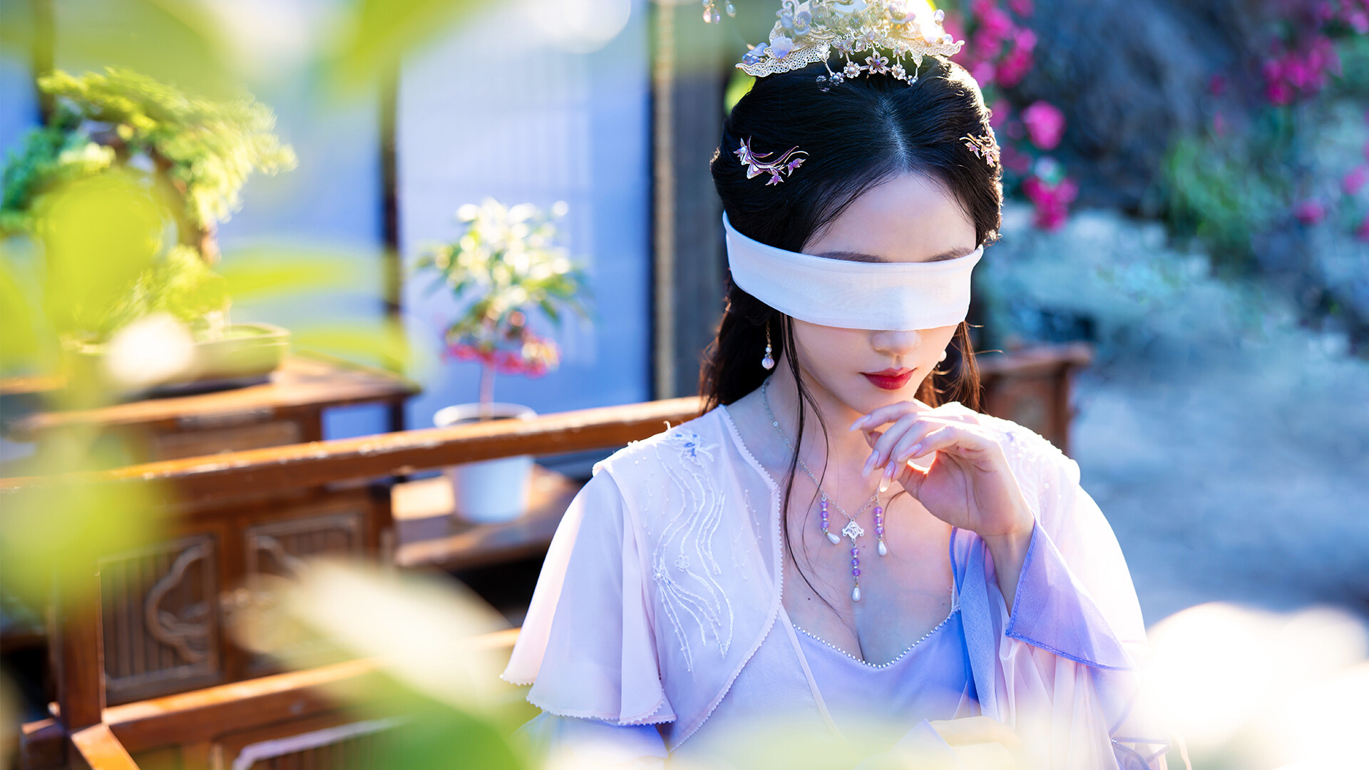 photo-1761291368295 photo-1761291368295