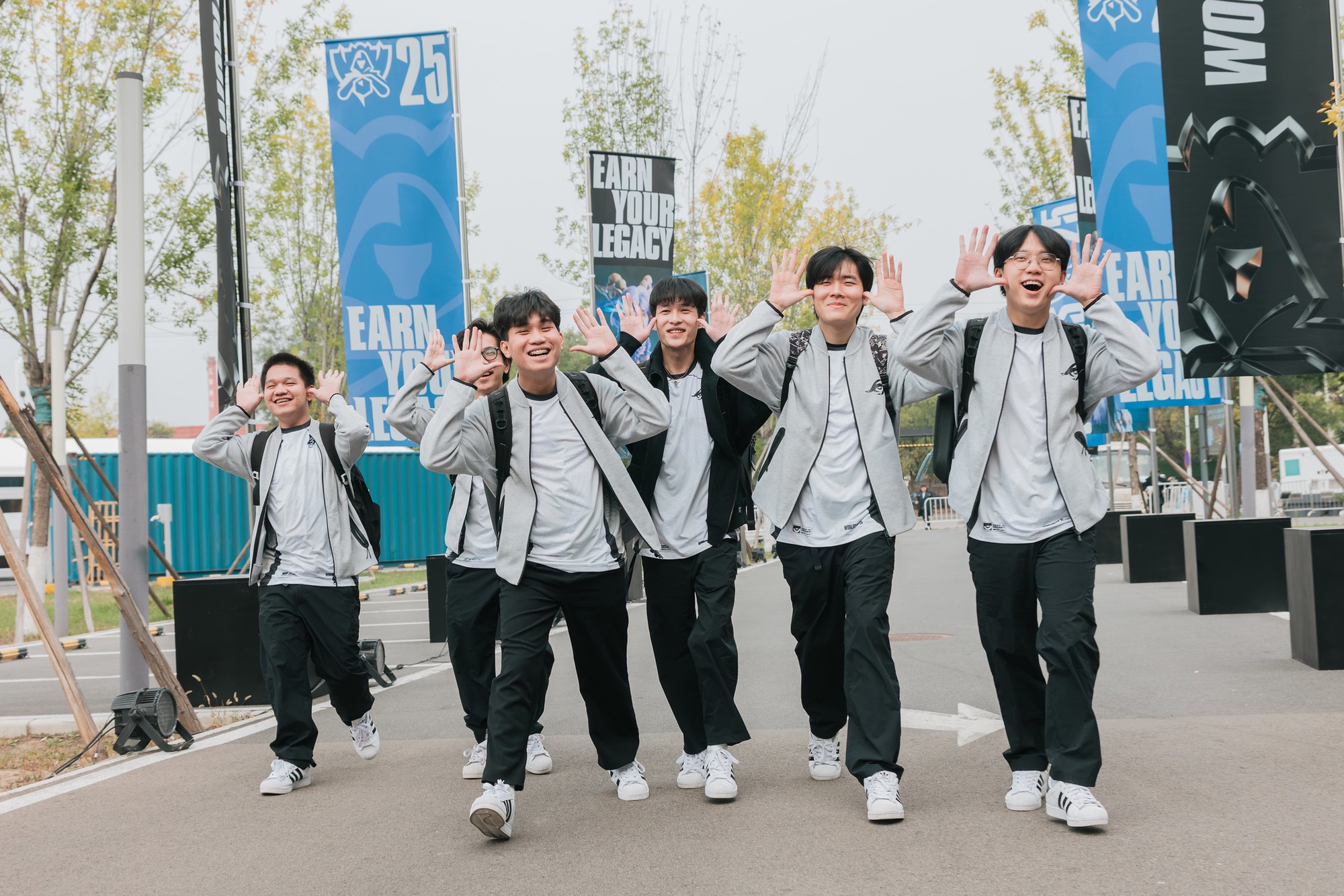 TSW thất bại đáng tiếc ở CKTG 2025, một tuyển thủ bị cho là nguyên nhân chính- Ảnh 3. TSW thất bại đáng tiếc ở CKTG 2025, một tuyển thủ bị cho là nguyên nhân chính- Ảnh 3.