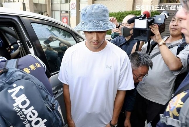 Chiếc điện thoại đưa gần 50 sao hạng A vào trại giam- Ảnh 4.