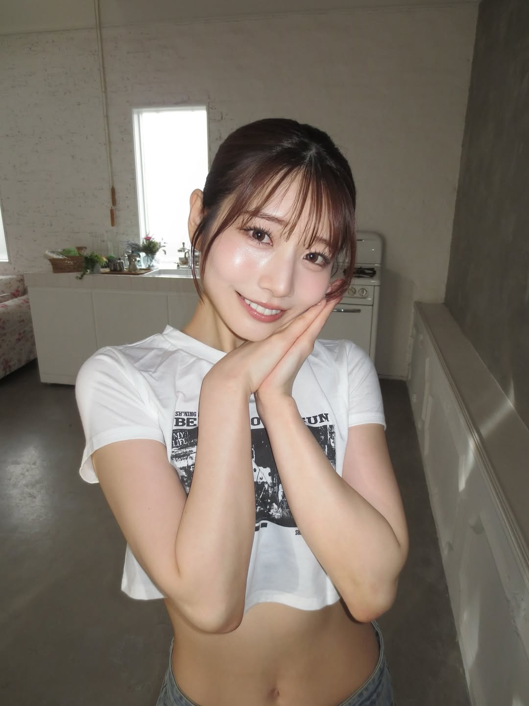 Nghi vấn tình cảm của Hot girl Nhật Bản với nam thần châu Á- Ảnh 8. Nghi vấn tình cảm của Hot girl Nhật Bản với nam thần châu Á- Ảnh 8.