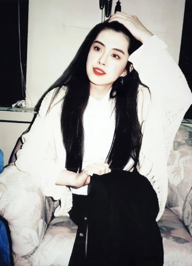 "Mỹ nhân đẹp nhất châu Á" tháo chạy khỏi showbiz trong ê chề- Ảnh 2. "Mỹ nhân đẹp nhất châu Á" tháo chạy khỏi showbiz trong ê chề- Ảnh 2.