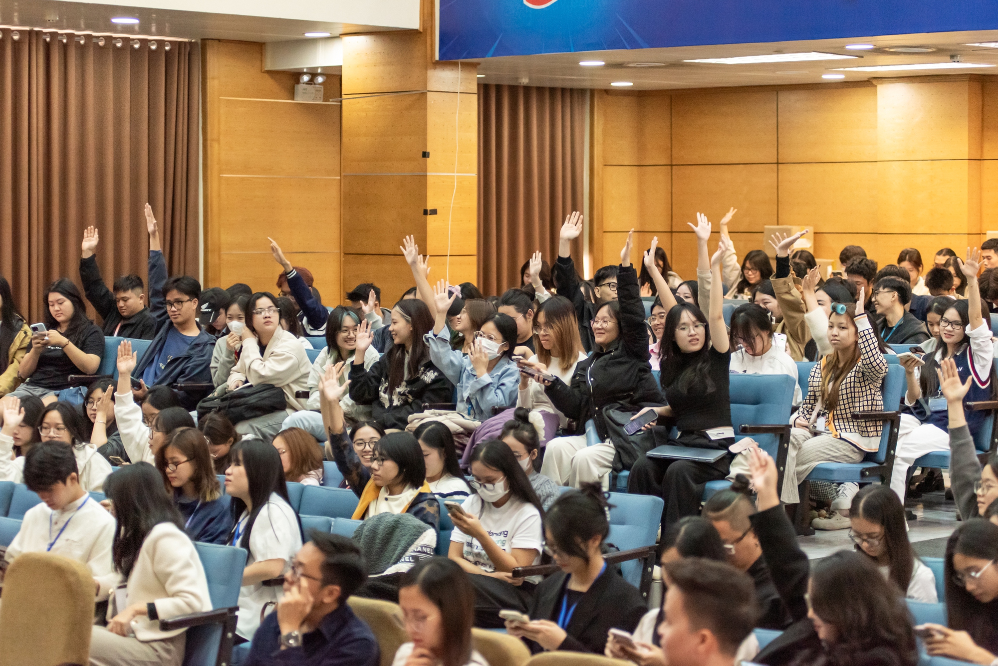 Green Voice: Hành trình giới trẻ Việt hùng biện bằng tiếng nói xanh- Ảnh 2.