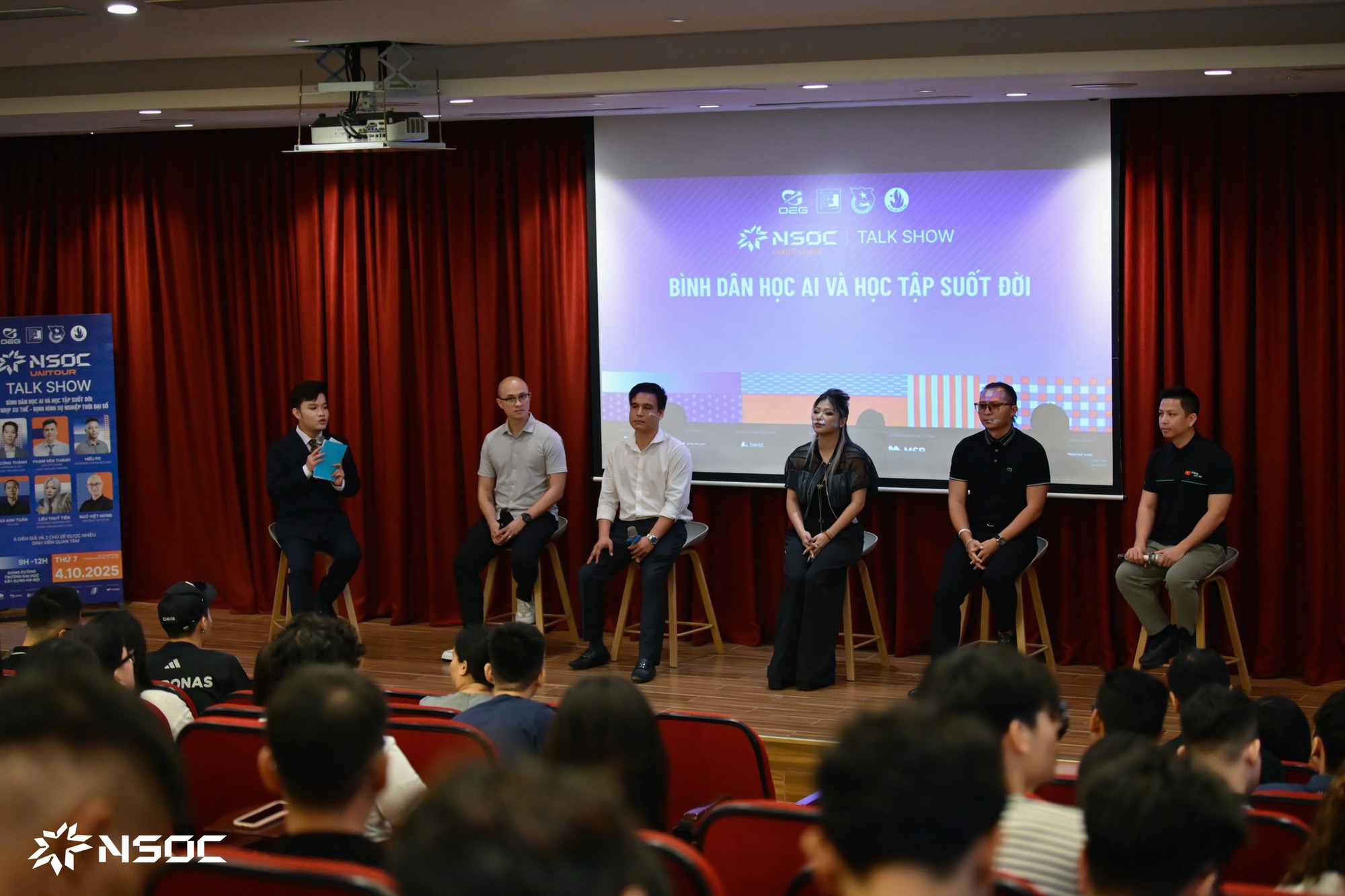 Tiên Tiên, Ánh Sáng Aza, Wxrdie cùng “bữa tiệc giải trí” NSOC Unitour tại trường Đại học Xây Dựng Hà Nội- Ảnh 4.