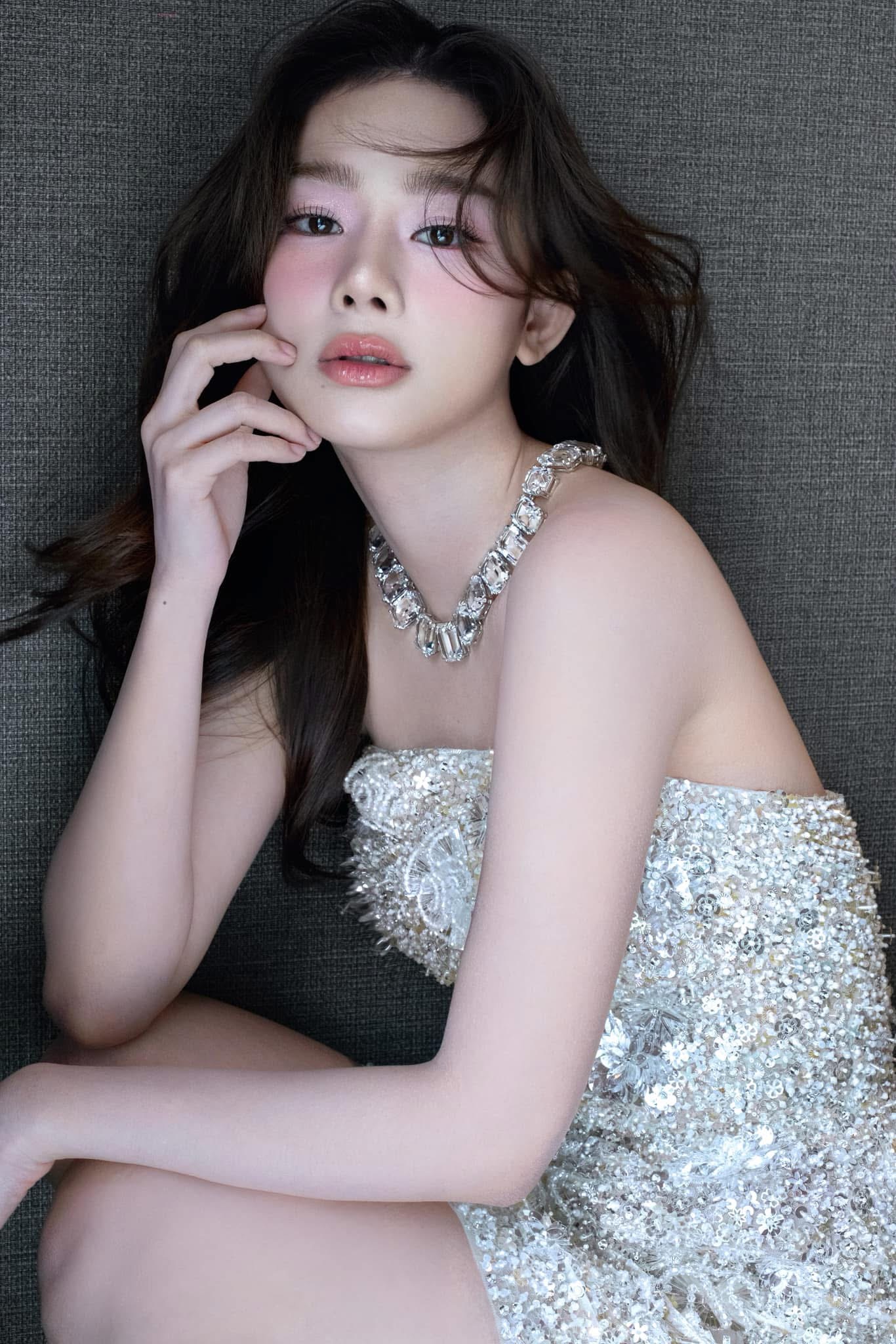 "Xả kho" bộ ảnh hè, Thư Đan Nguyễn khoe vóc dáng "vạn người mê" khiến fan được phen "đốt mắt"- Ảnh 6. "Xả kho" bộ ảnh hè, Thư Đan Nguyễn khoe vóc dáng "vạn người mê" khiến fan được phen "đốt mắt"- Ảnh 6.