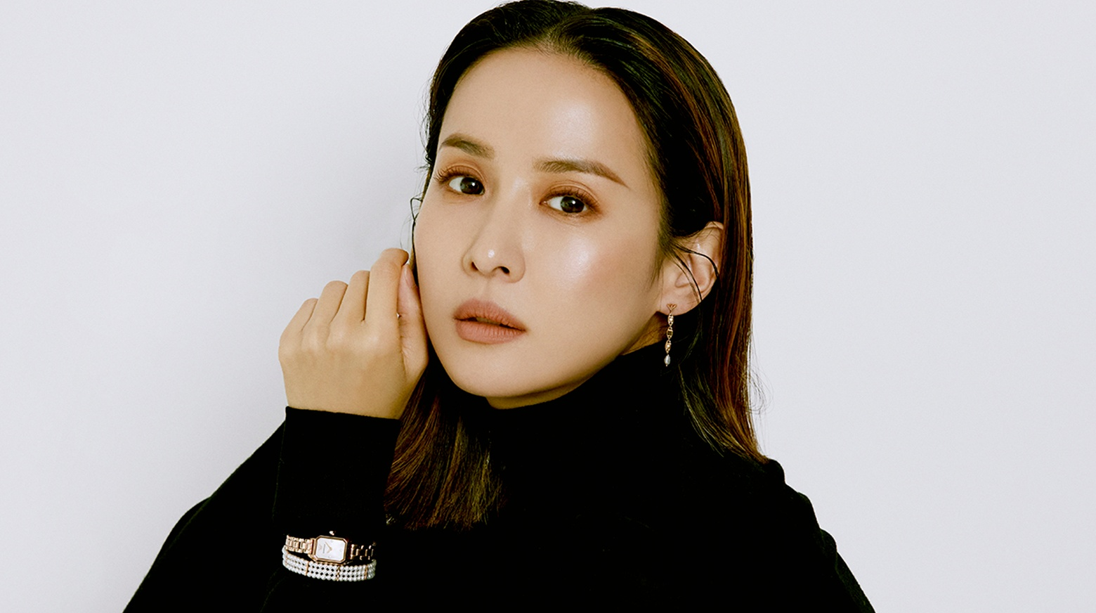 Trước khi ngủ mà ngắm mỹ nhân 18+ này là thức đến sáng: Nhan sắc được tạo hóa ưu ái, ánh mắt nhìn cột điện cũng tình- Ảnh 4.