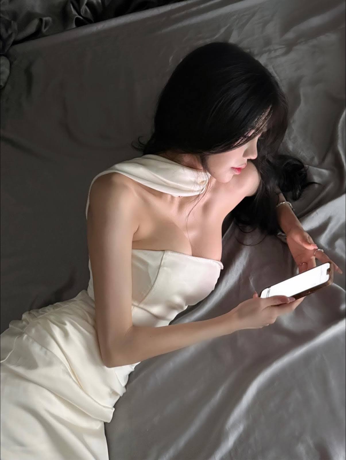 Mai Dora không ngại khoe dáng, khẳng định phong cách cá nhân Mai Dora không ngại khoe dáng, khẳng định phong cách cá nhân