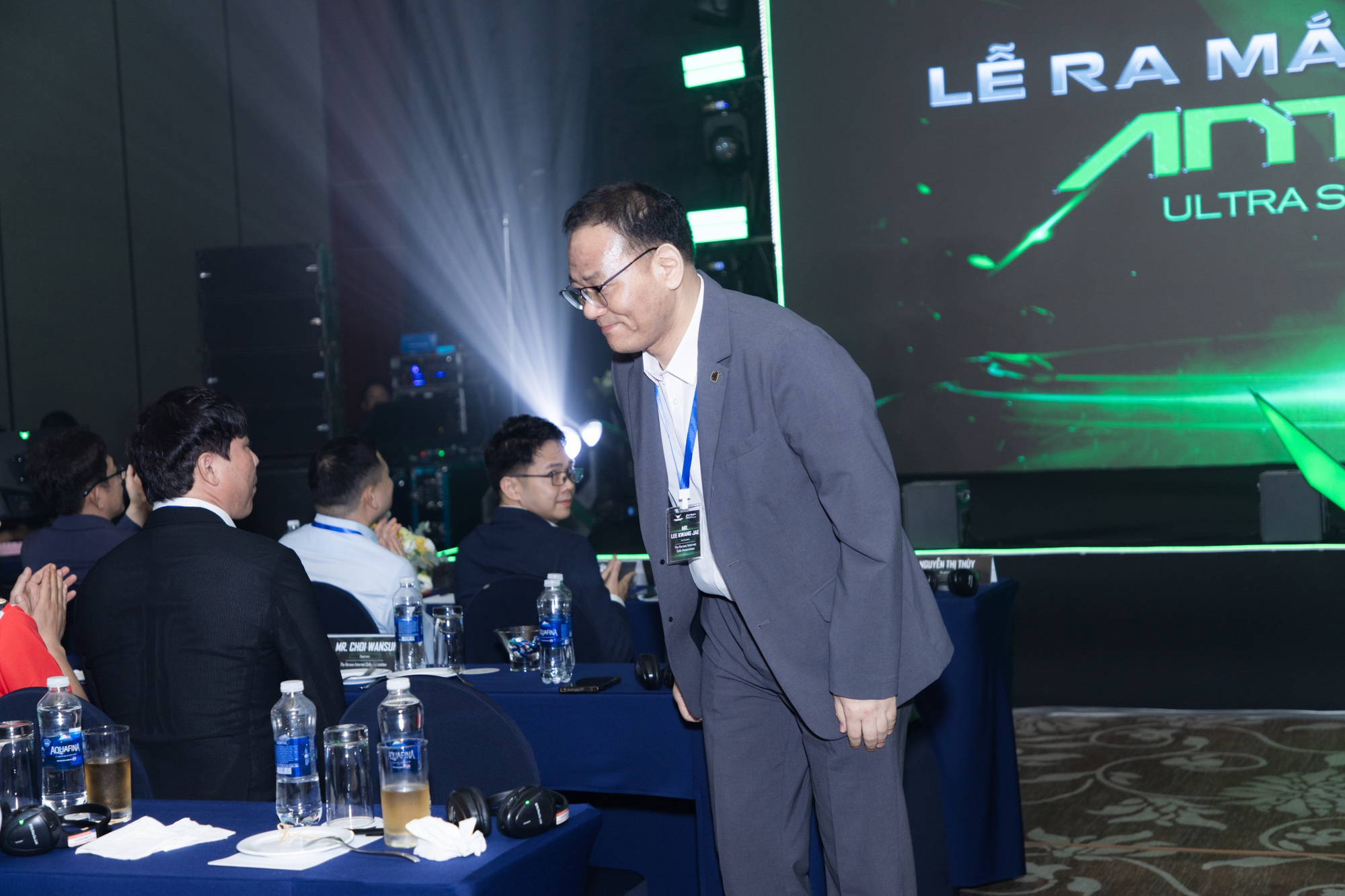 ANTGAMER chính thức ra mắt tại Việt Nam, tiên phong dòng màn hình Esports 750Hz- Ảnh 8. ANTGAMER chính thức ra mắt tại Việt Nam, tiên phong dòng màn hình Esports 750Hz- Ảnh 8.