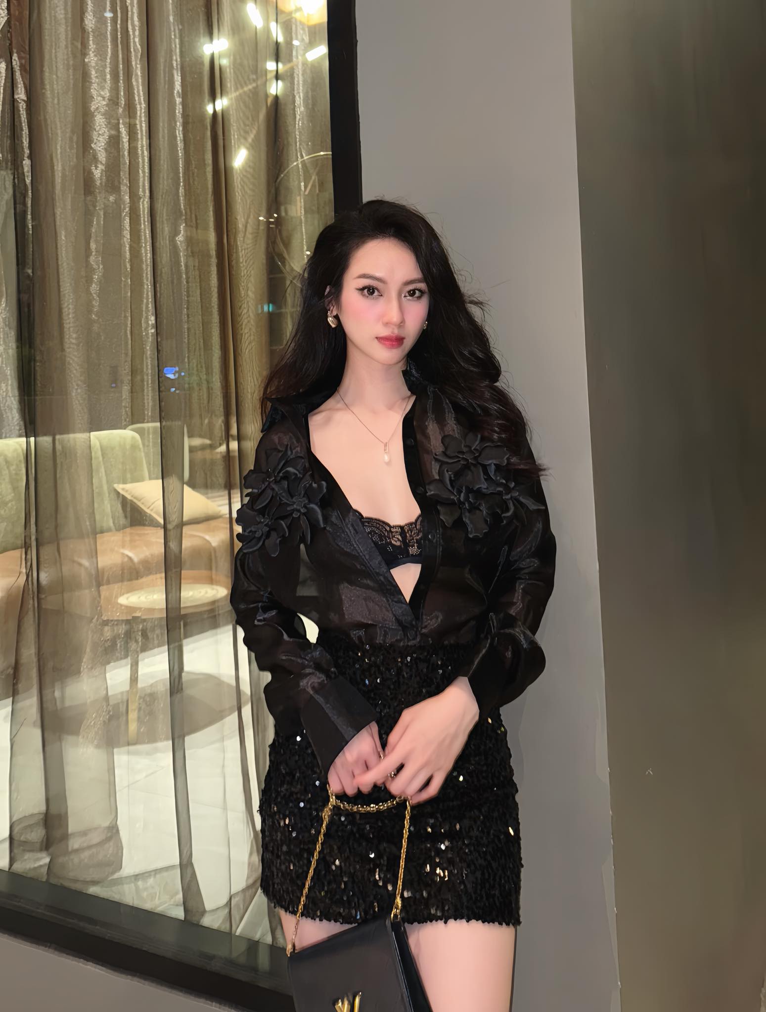 Mỹ nhân khiến doanh nhân Đức Phạm tuyên bố "Yêu em" nóng bỏng cỡ nào?- Ảnh 17.