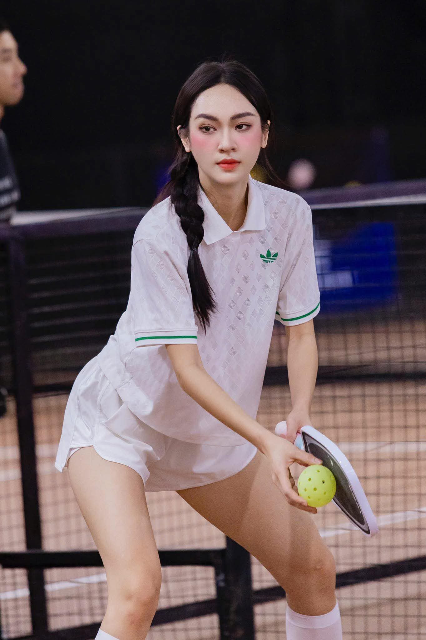 Mỹ nhân khiến doanh nhân Đức Phạm tuyên bố "Yêu em" nóng bỏng cỡ nào?- Ảnh 7.