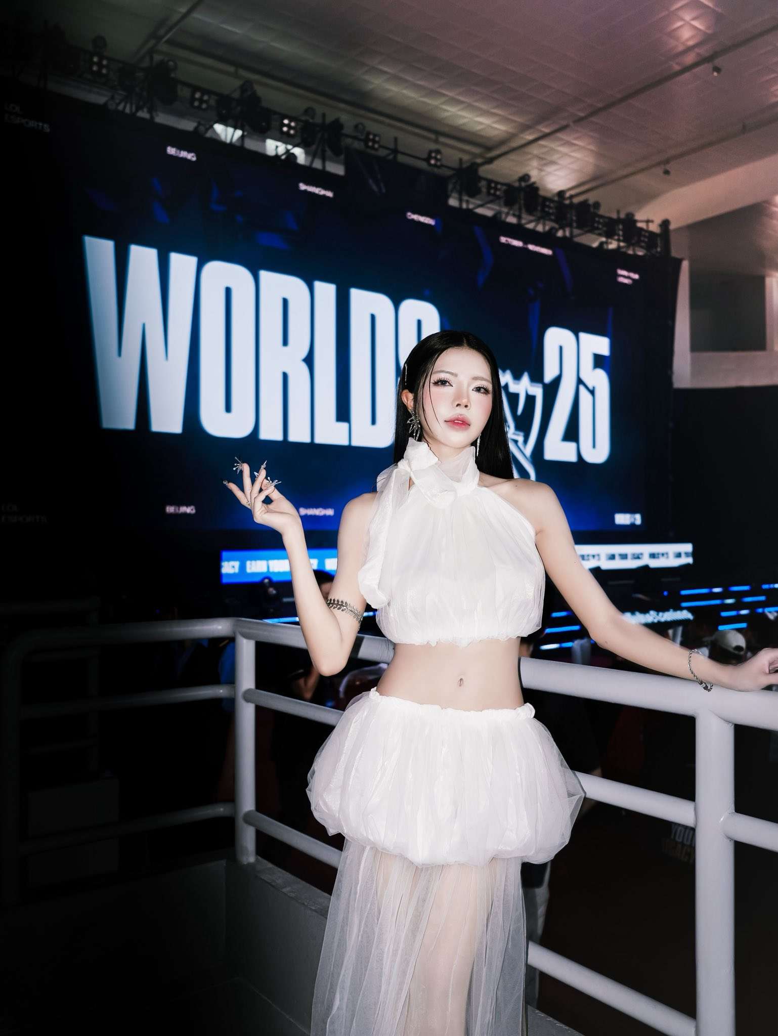 Mai Dora cosplay Ahri tung chiêu Mai Dora cosplay Ahri tung chiêu