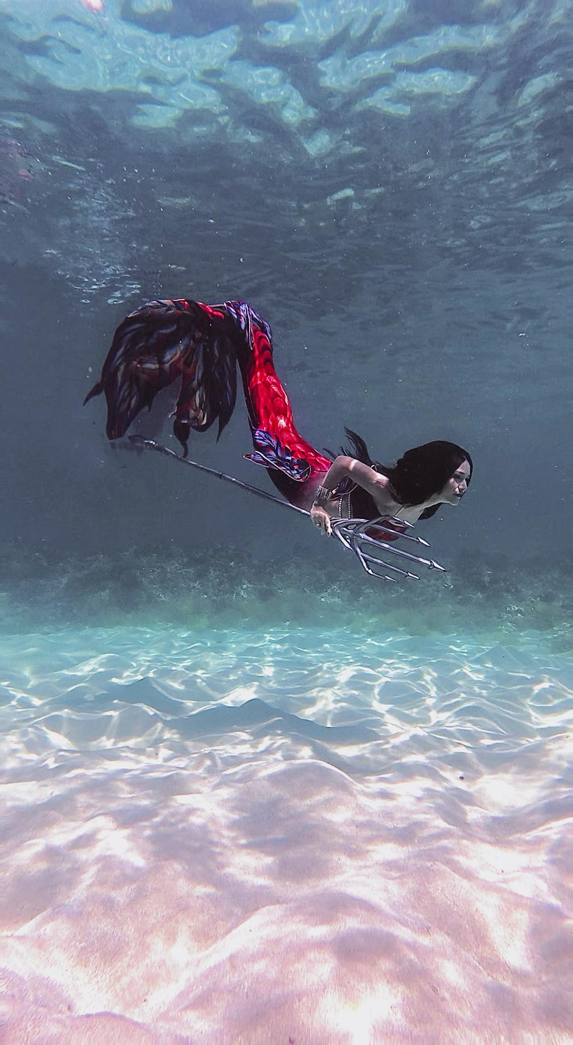 Phía sau những cú biến mất khỏi showbiz Việt của hội “hồng nhan bạc tỷ”- Ảnh 10.