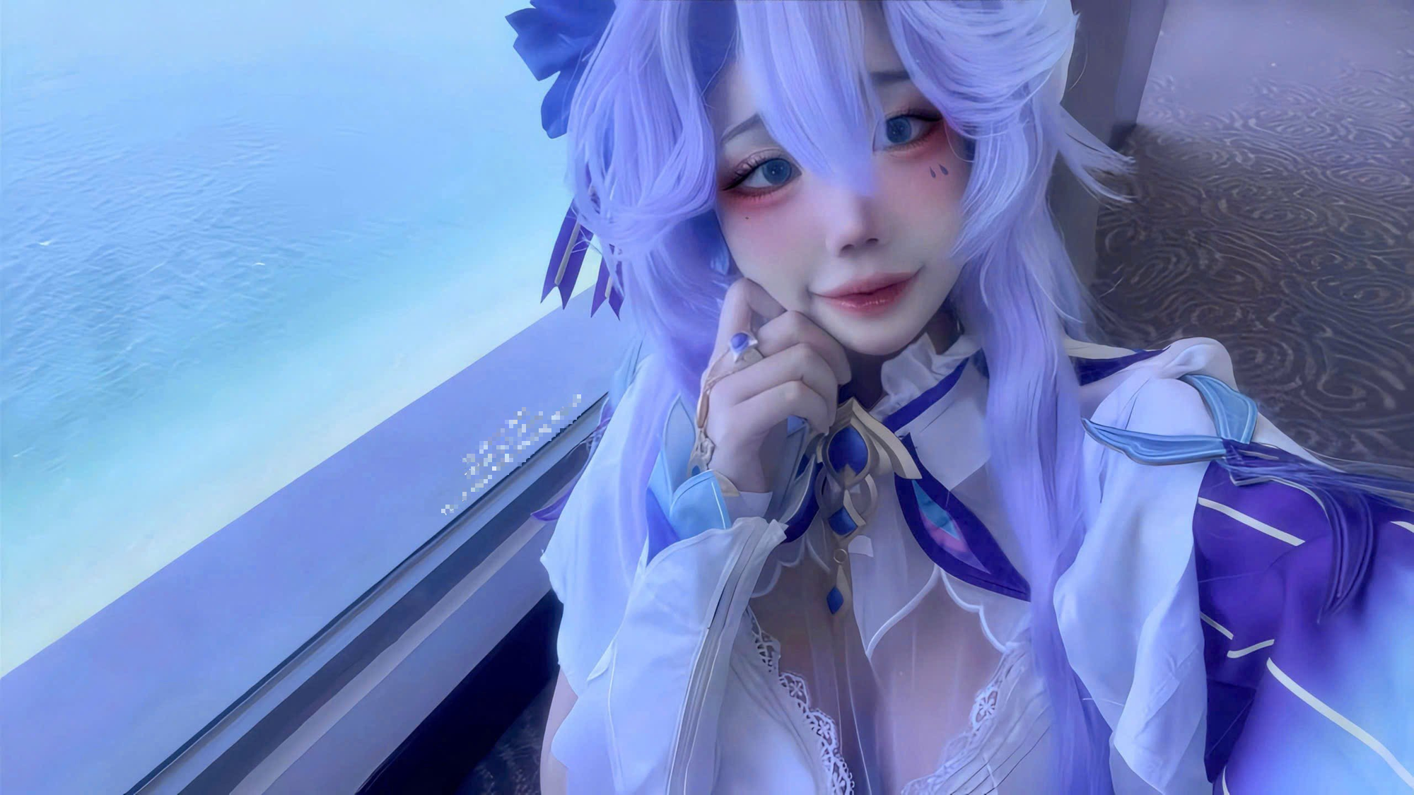 photo-1763362977462 photo-1763362977462