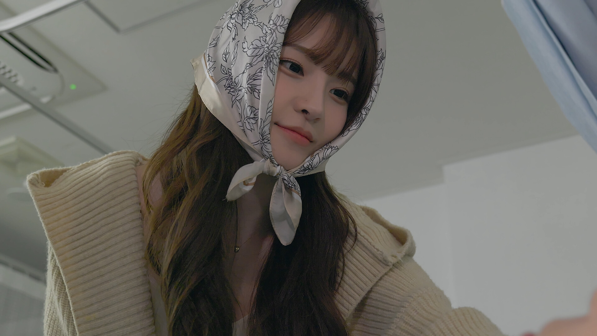 photo-1763371678147 photo-1763371678147