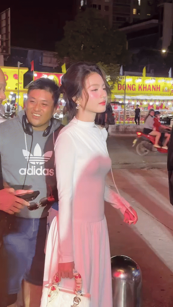 7 gương mặt không app 