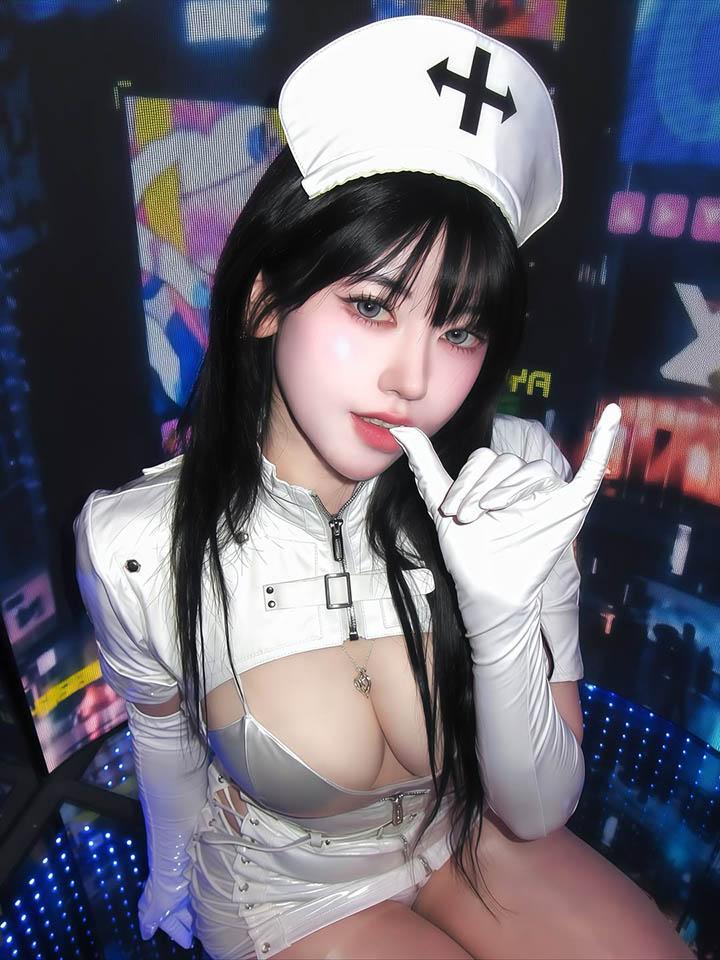 Hot girl khiến cộng đồng mạng ngỡ ngàng với biệt danh- Ảnh 1.