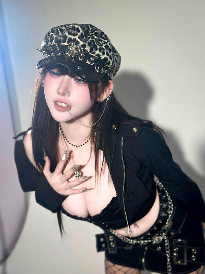 Hot girl khiến cộng đồng mạng ngỡ ngàng với biệt danh- Ảnh 4.