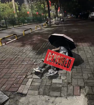 Rùng mình trước clip “mất kiểm soát” của hot girl xinh đẹp: Ai cũng cần có ý thức bảo vệ bản thân- Ảnh 2. Rùng mình trước clip “mất kiểm soát” của hot girl xinh đẹp: Ai cũng cần có ý thức bảo vệ bản thân- Ảnh 2.