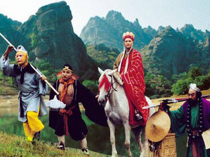 Tây Du Ký: Vì sao có thể cưỡi mây nhưng Tôn Ngộ Không lại đi bộ lúc thỉnh kinh?- Ảnh 2.