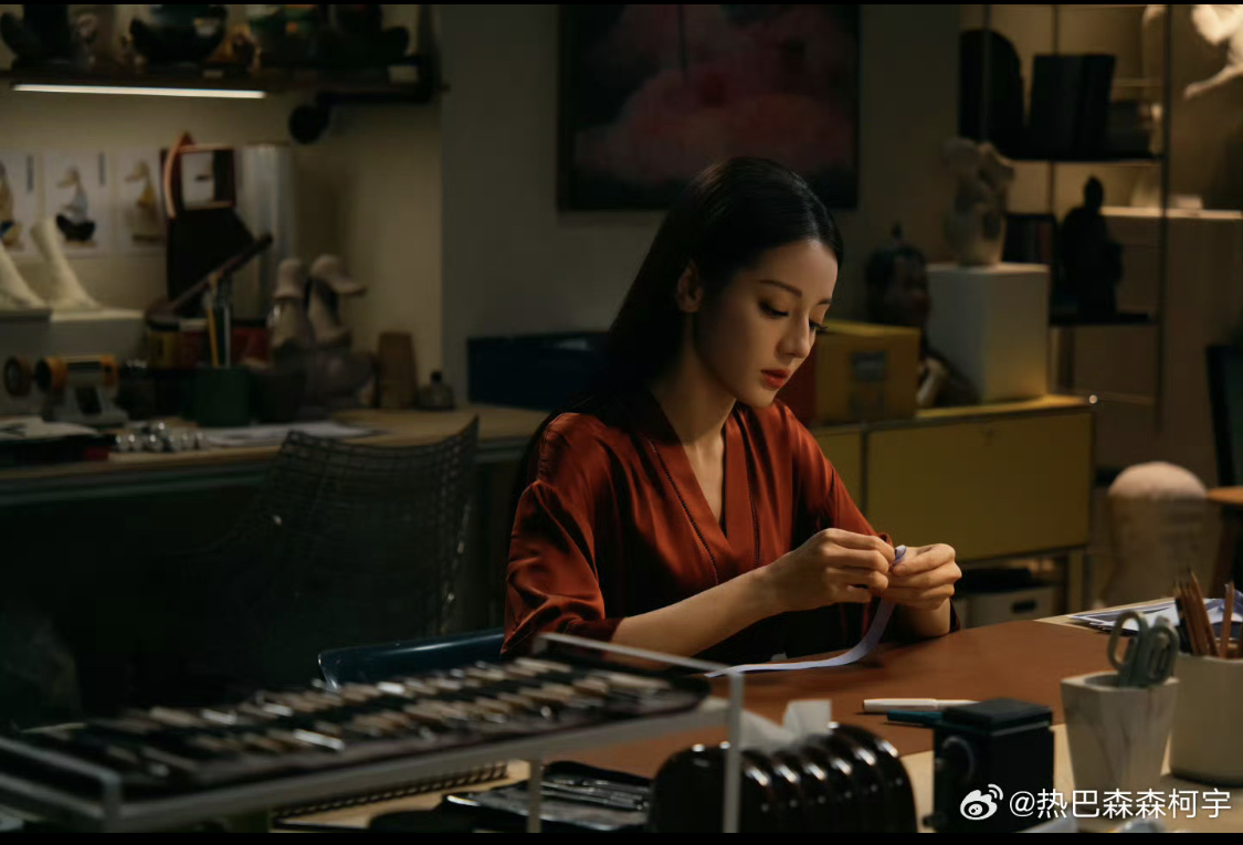 Đây có phải vẻ đẹp đàn ông thèm khát, phụ nữ ghen tỵ: Mặt thiên thần body ác quỷ, bèo nào yếu là gãy liền- Ảnh 7.